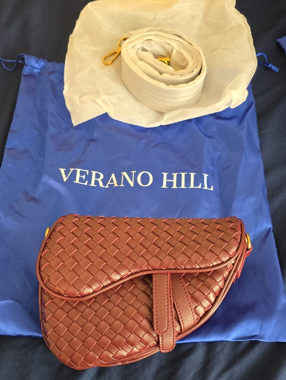Verano Hill Woven Saddle Crossbody Bag in Burgundy